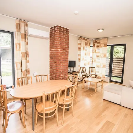 Kuke Apartment Apartamento *