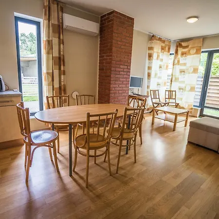 Kuke Apartment Apartamento *